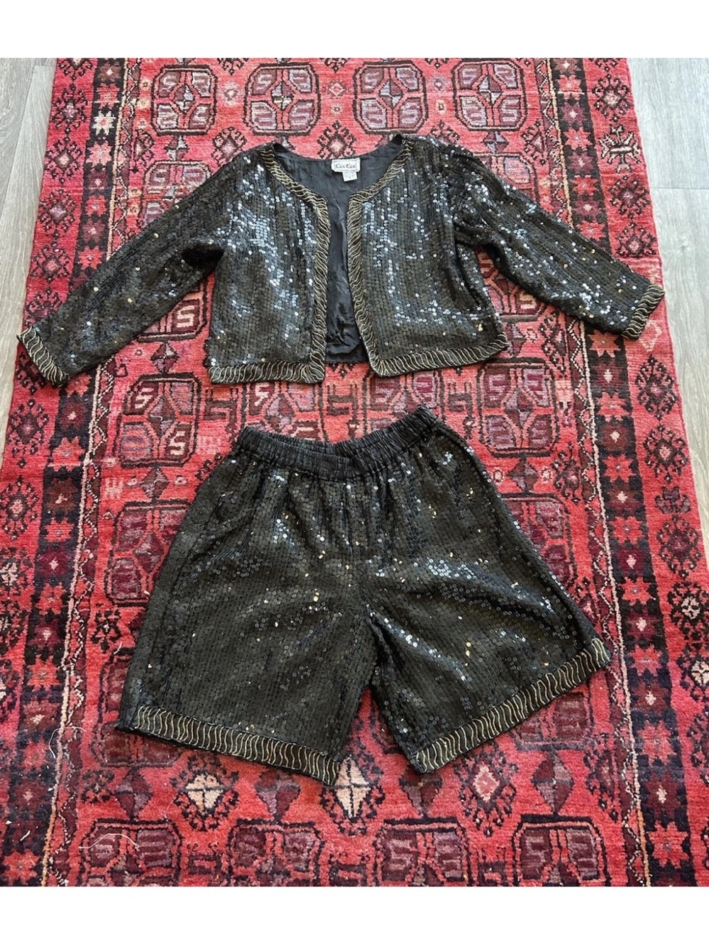 Vintage 1980’s Silk Sequin Beaded 2 Pc Set Jacket Shorts Black Gold S Glamour - Picture 3 of 12